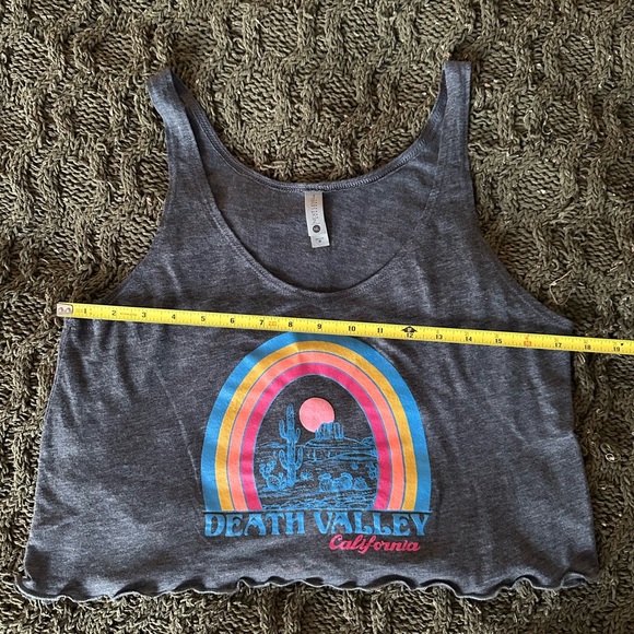 Next Level Apparel crop top Size Medium Gray Death Valley California - Picture 7 of 10